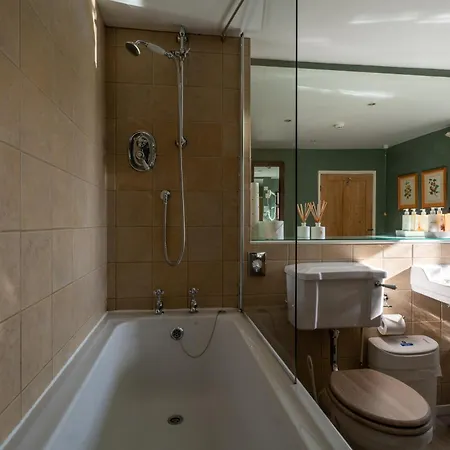The Royal Oak Inn Chichester Extérieur photo