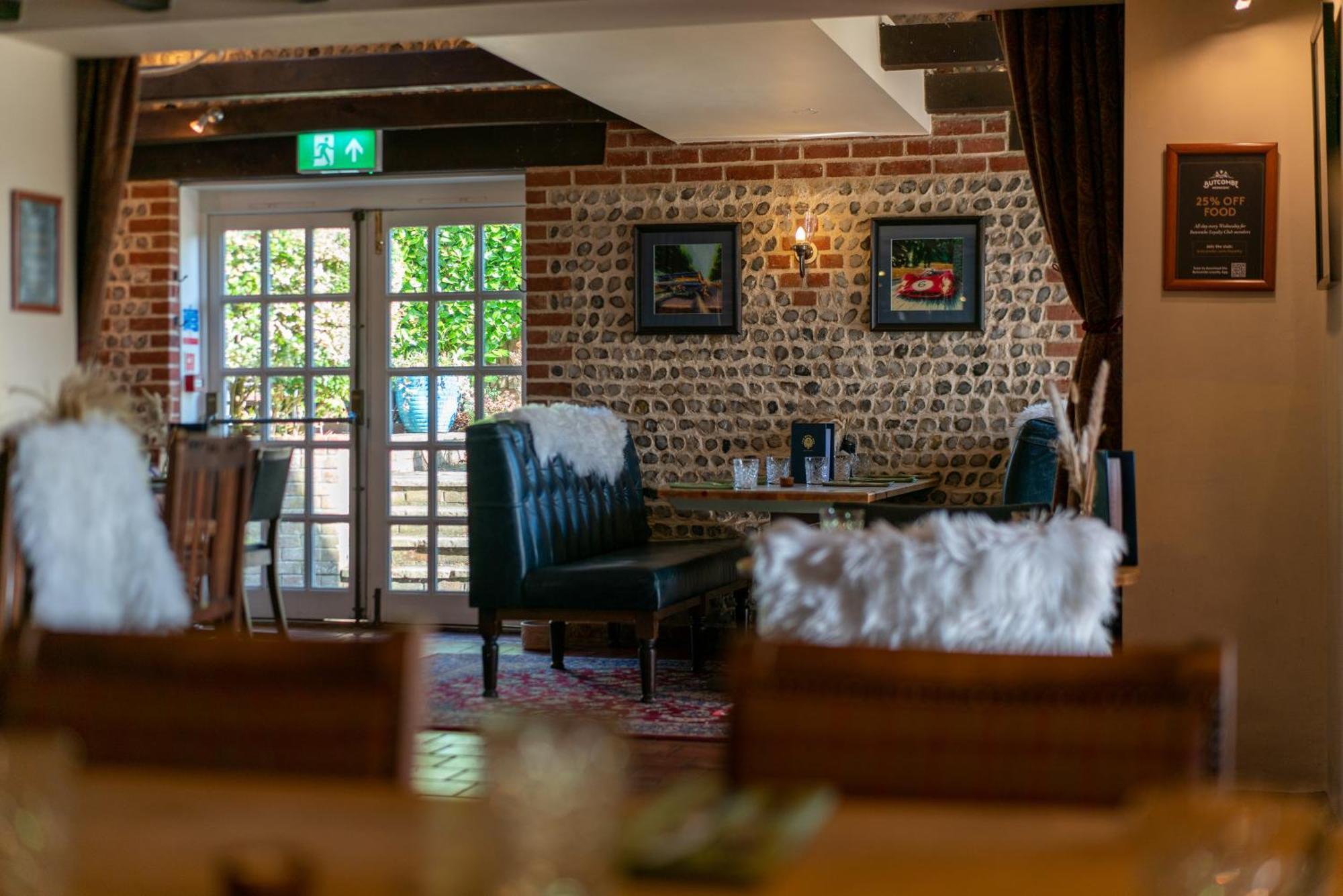 The Royal Oak Inn